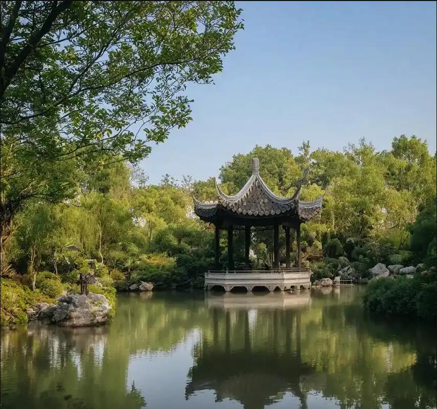 芦溪县莫爱餐饮有限公司